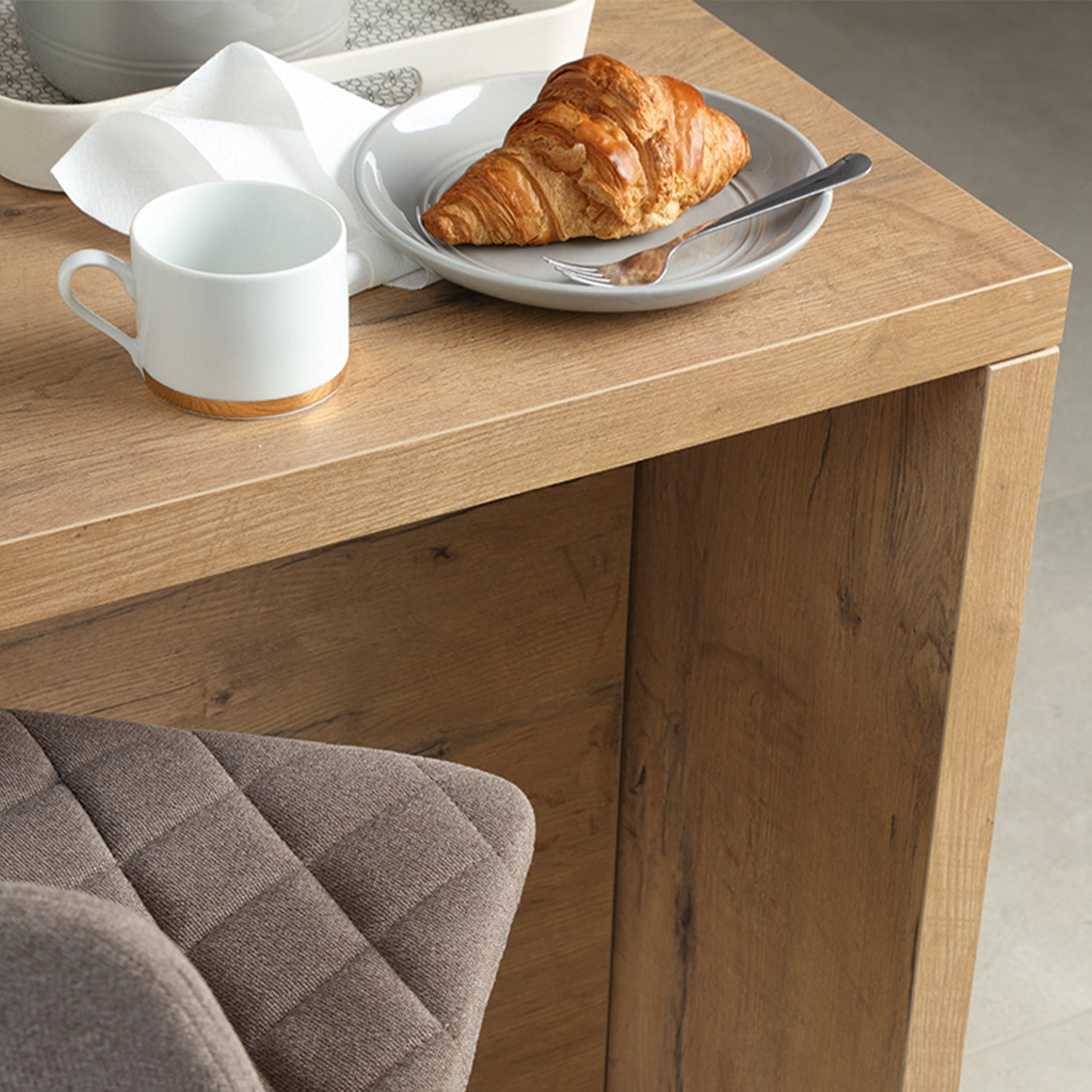 Hazel Custom Kitchen Set - Lancelot Oak