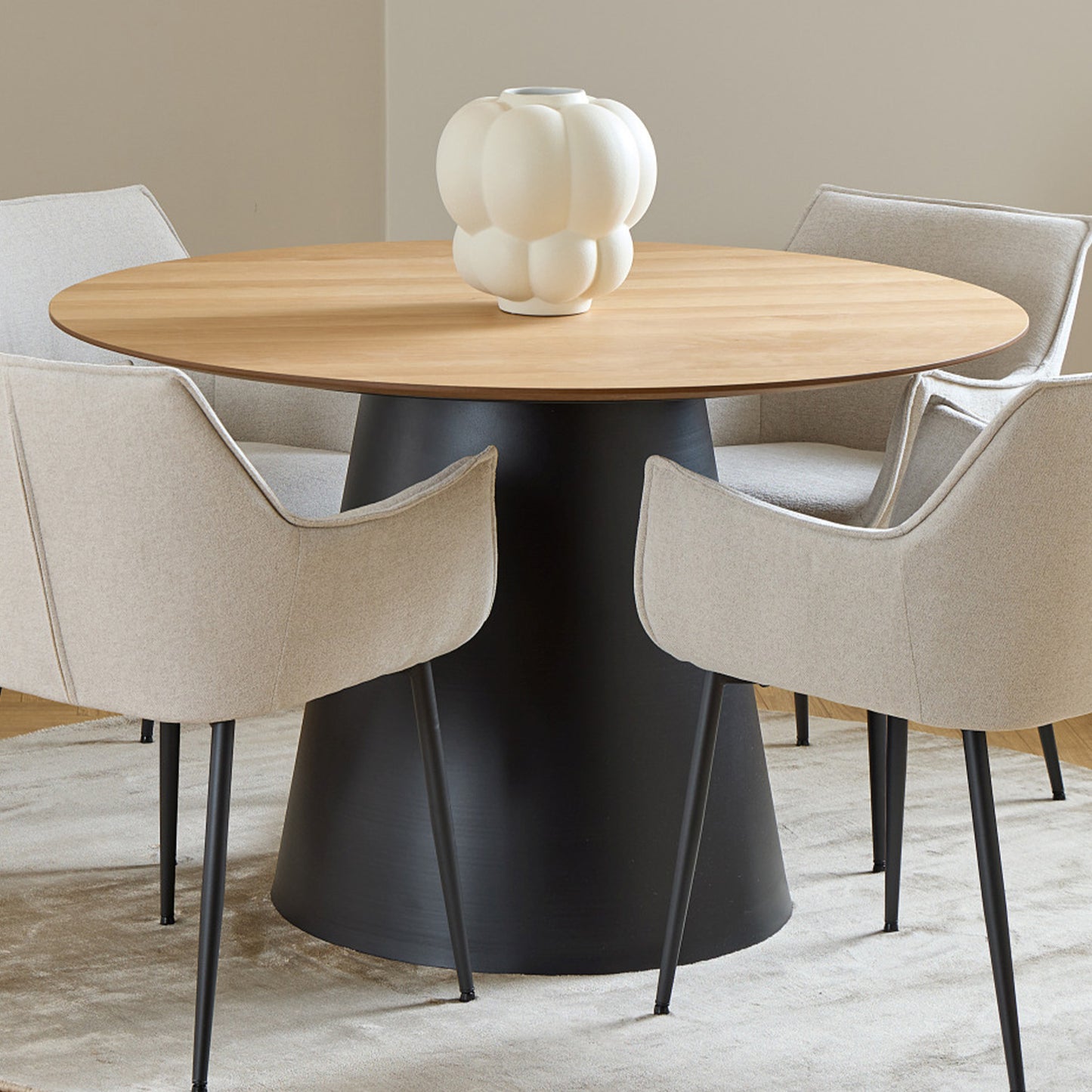 Bosco Dining Table Round Modern Steel Base & Wood Veneer - Natural Oak / Black