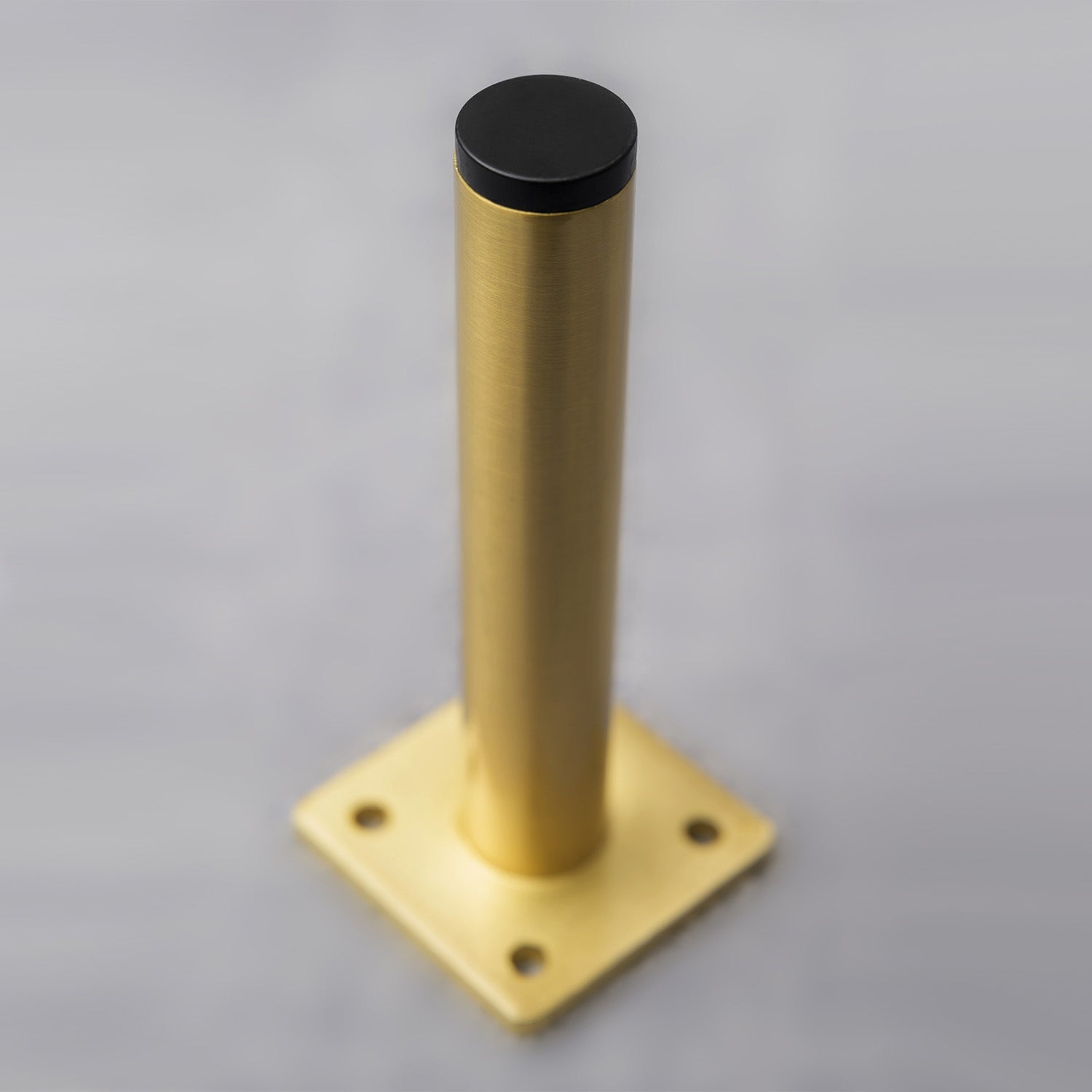 Set of 8 Round Legs for Bathroom Cabinets 15cm - Gold