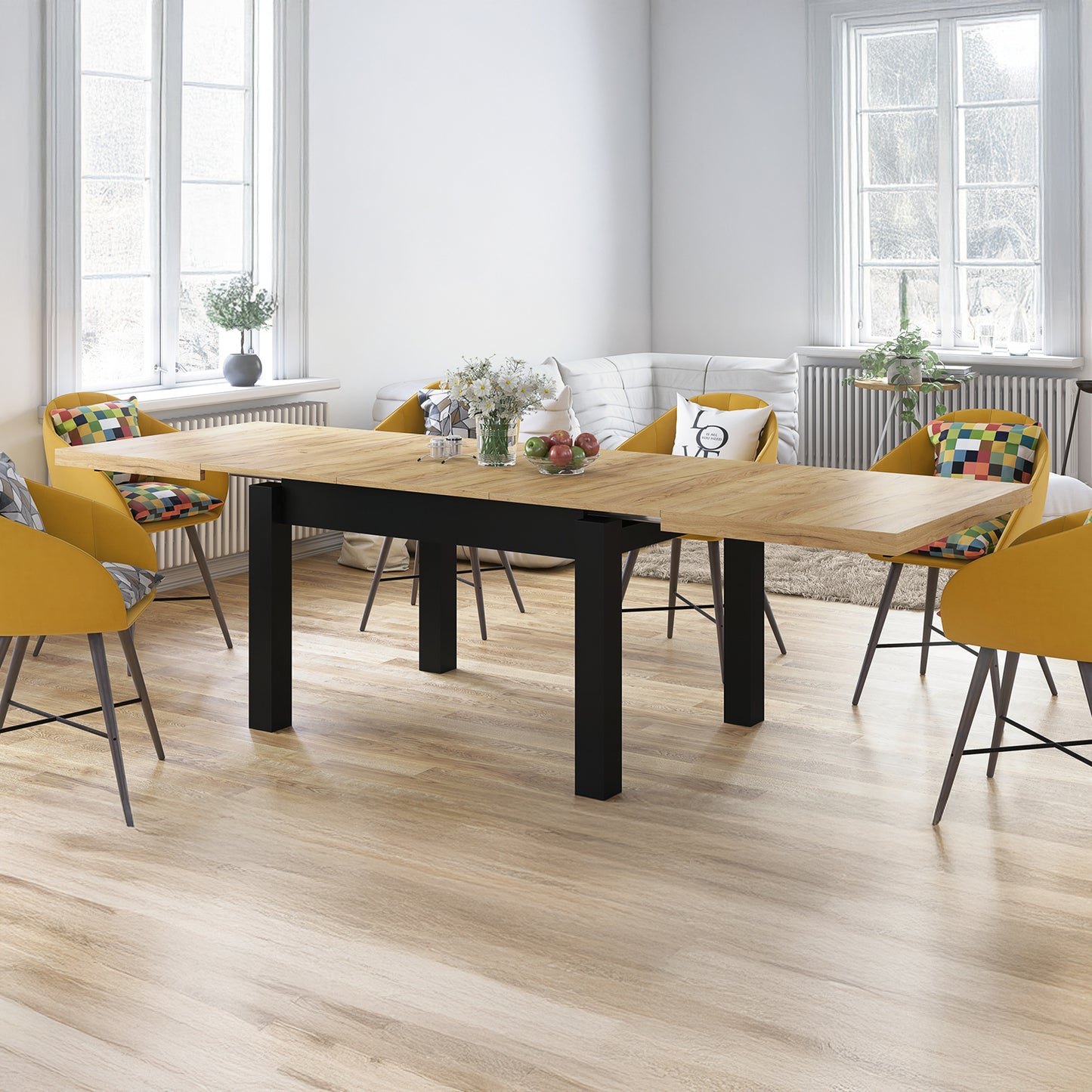 Royal Modern Extendable Dining Table – Gold Craft Oak /Black